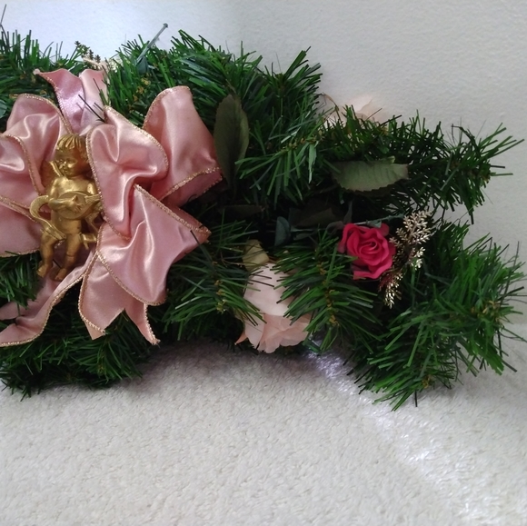 Decorative Rose Floral Angel Hanging Wreath Centerpiece - Picture 6 of 11